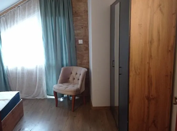 Kirili And Metodi 41 - 8 с Apartmán *