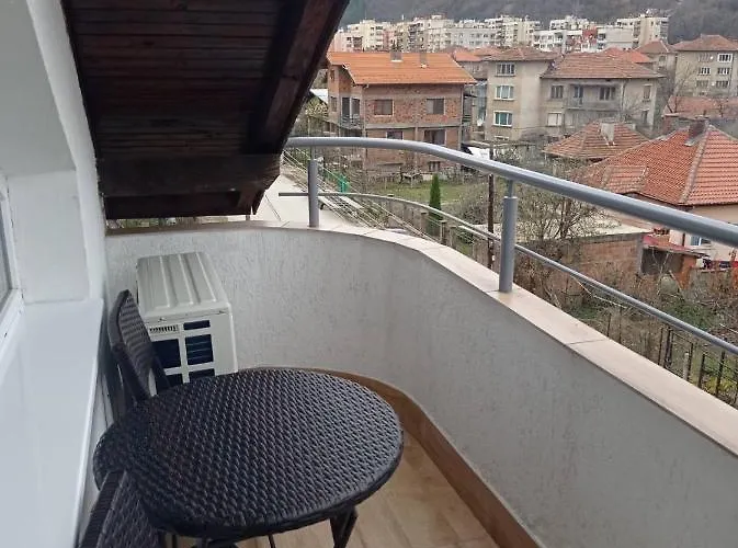 Kirili And Metodi 41 - 8 с